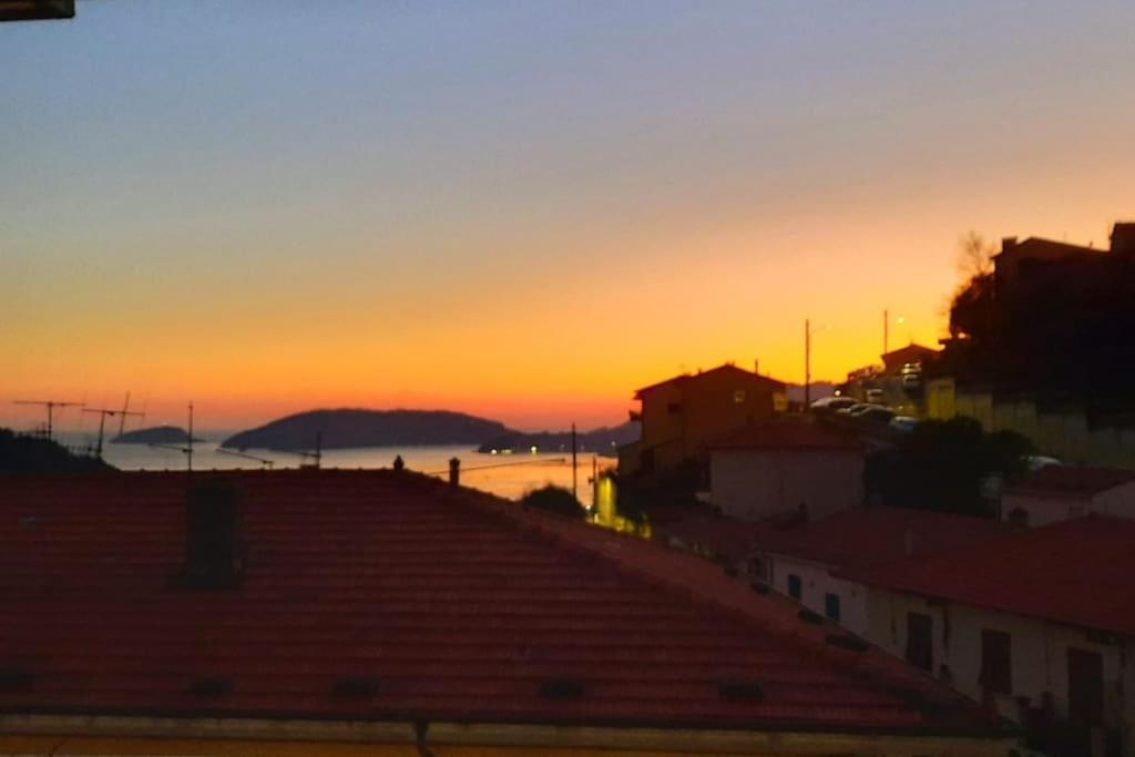 Апартаменты La Terrazza Sul Golfo Dei Poeti Con Vista Mare Pitelli Экстерьер фото