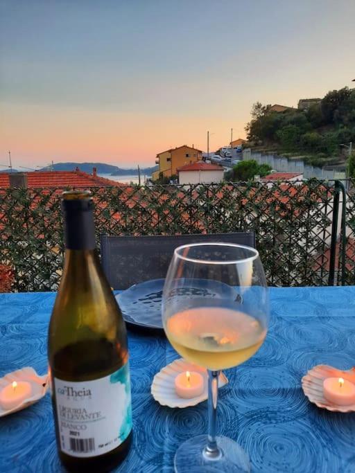 Апартаменты La Terrazza Sul Golfo Dei Poeti Con Vista Mare Pitelli Экстерьер фото