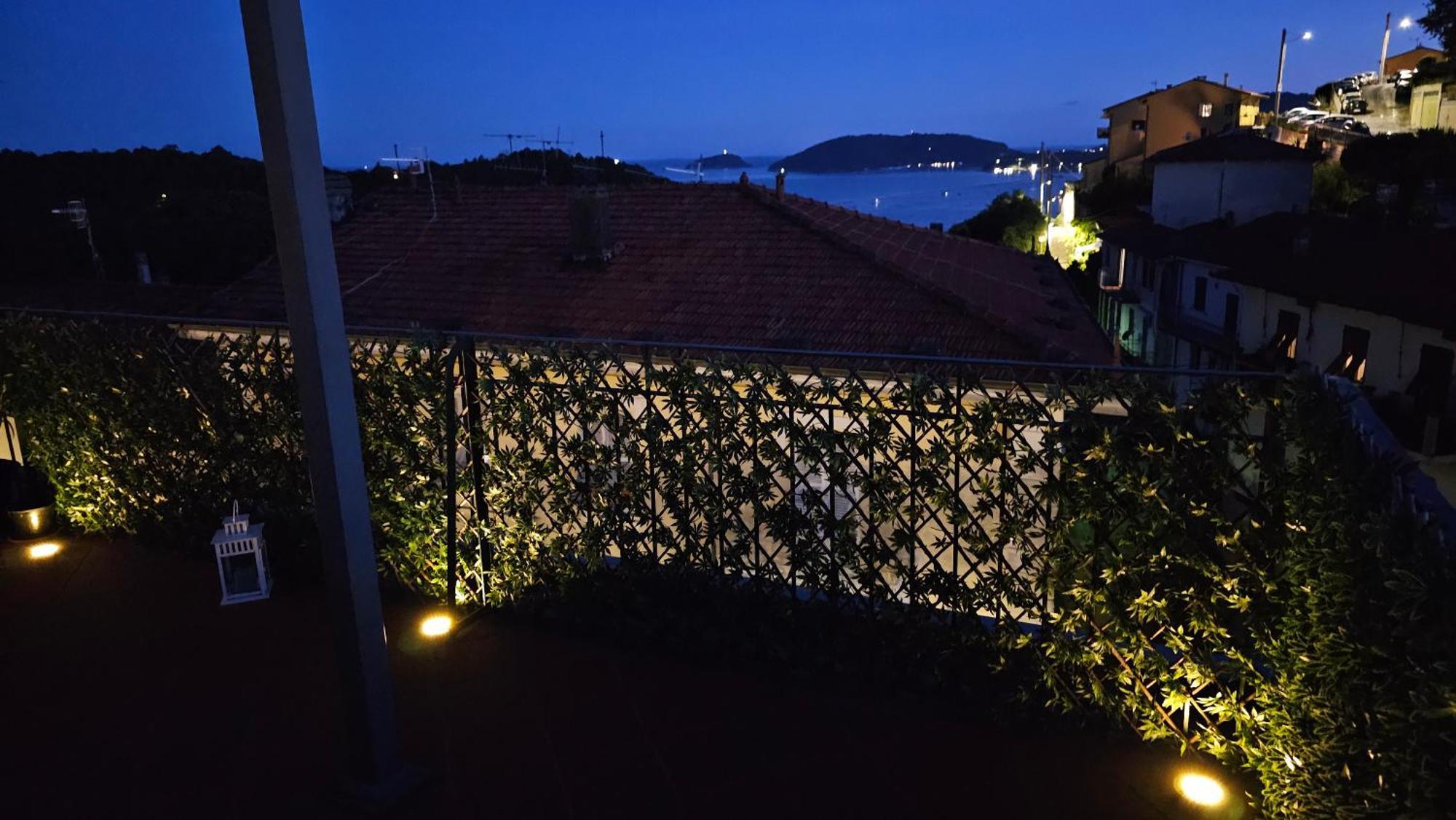 Апартаменты La Terrazza Sul Golfo Dei Poeti Con Vista Mare Pitelli Экстерьер фото